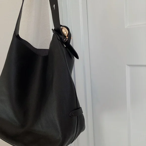 Anthropologie Slouchy Faux-Leather Tote NWOT Black Gold Knob - Picture 8 of 11